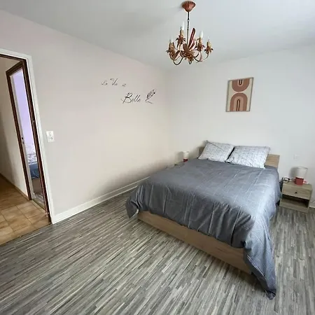 Appartement Au Bord Du Avec Terrasse