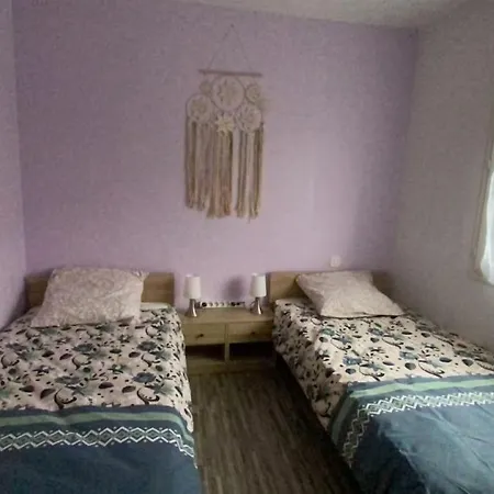 Daire Au Bord Du Avec Terrasse *